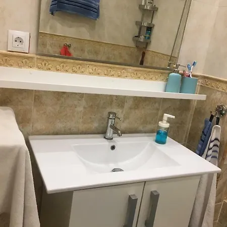 3 Bedroom Garbinet Apartment