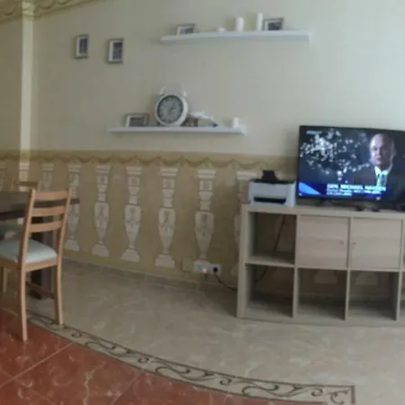 3 Bedroom Garbinet Apartment Alicante