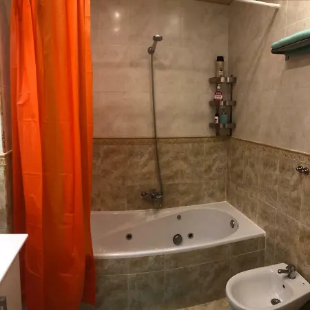 3 Bedroom Garbinet Apartment Alicante